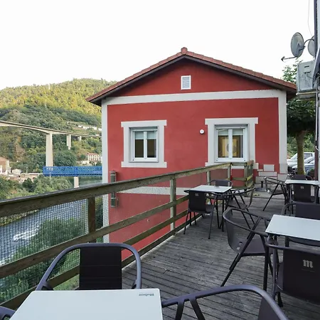 Bagoas De Mencia Peares Ribeira Sacra شقة فندقية 3*
